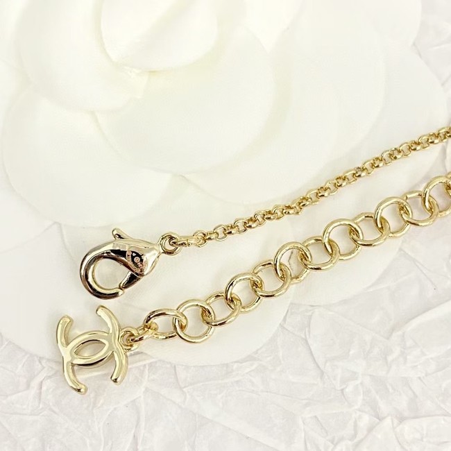 Chanel necklace CE15221