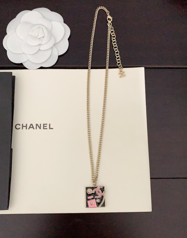 Chanel necklace CE15244