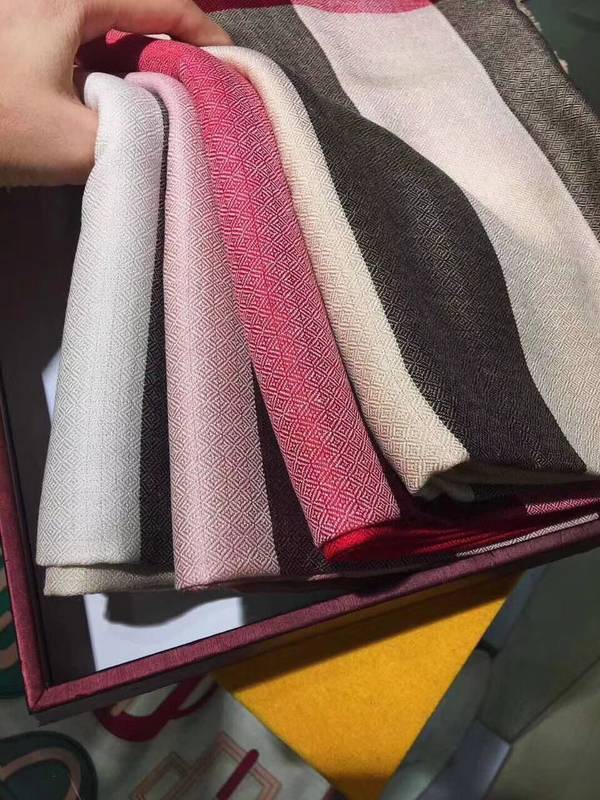 Burberry Scarf BBC00187