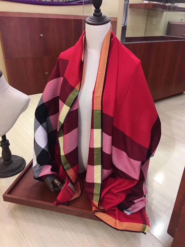 Burberry Scarf BBC00188