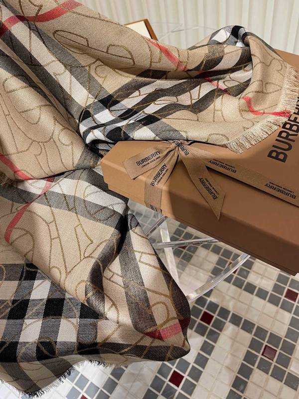 Burberry Scarf BBC00192