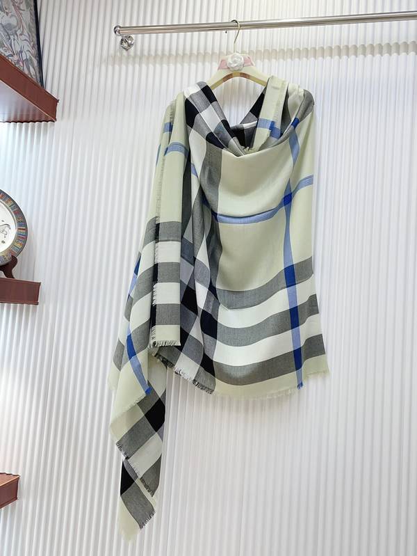 Burberry Scarf BBC00197