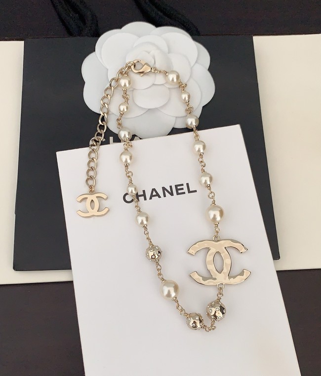 Chanel necklace CE15256