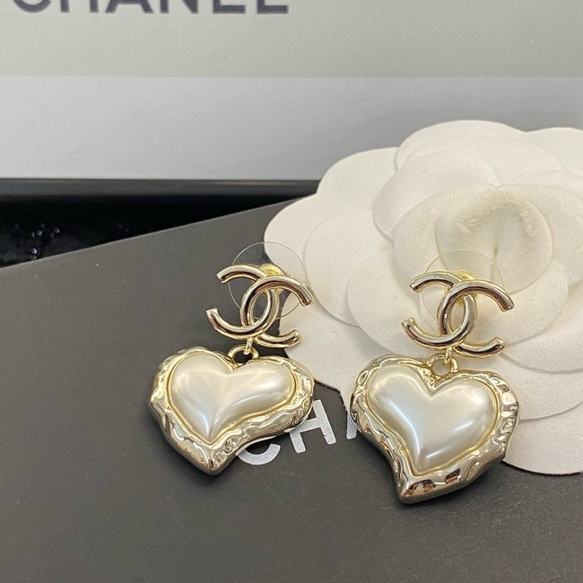 Chanel Earrings CE15306