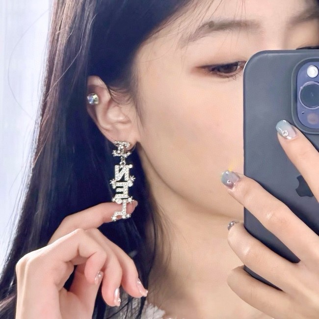 Chanel Earrings CE15325