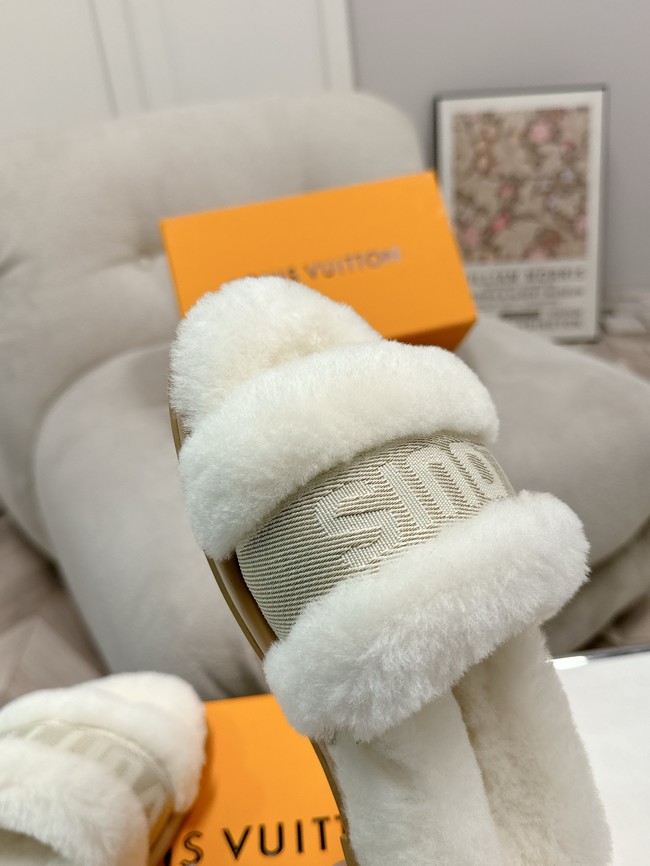 Louis Vuitton Slippers 55260-2