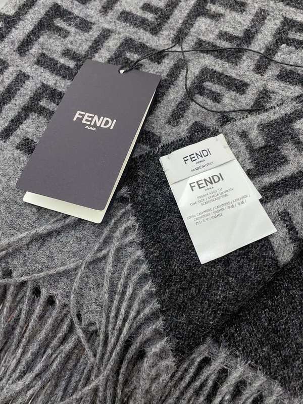 Fendi Cloak FDC00134