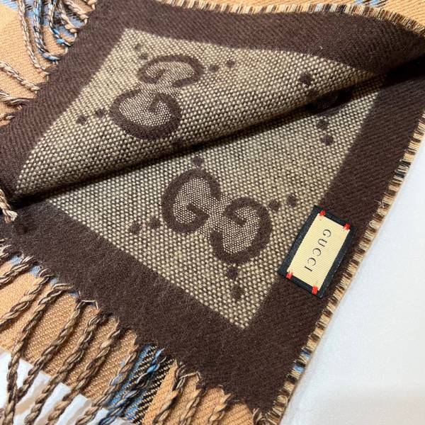 Gucci Scarf GUC00348