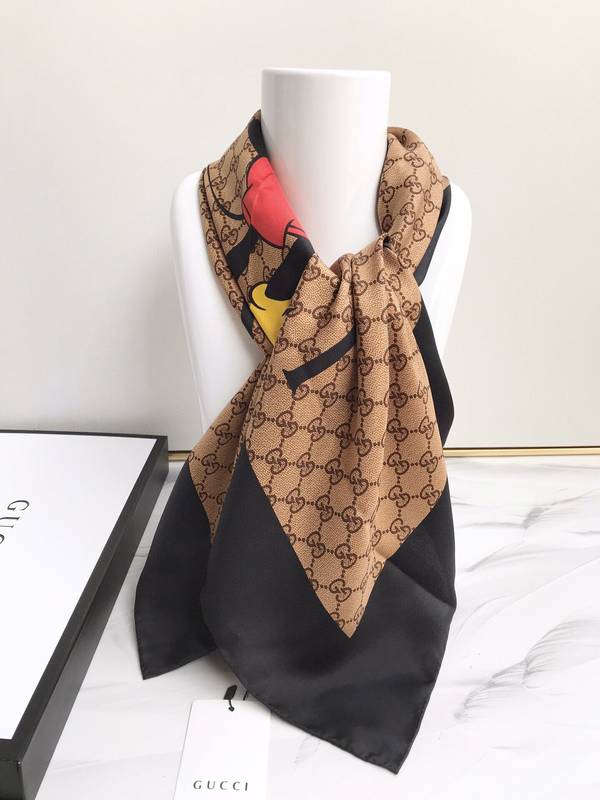 Gucci Scarf GUC00365