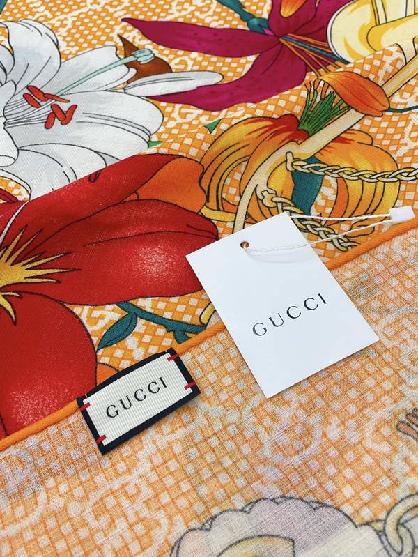 Gucci Scarf GUC00380