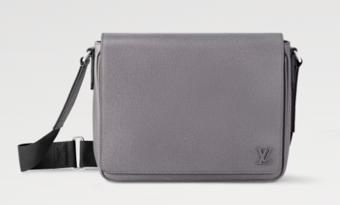 Louis Vuitton District PM M30851 Glacier