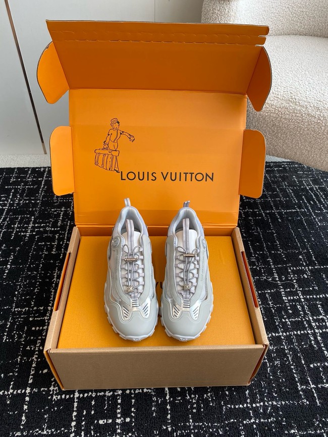 Louis Vuitton Sneakers 55301-3