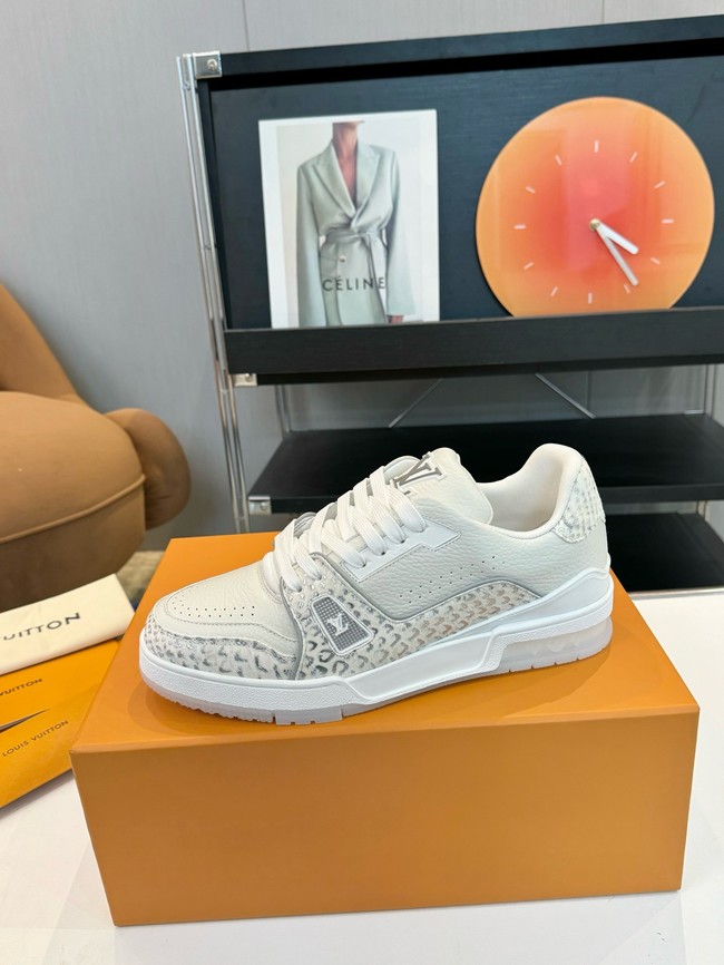 Louis Vuitton Sneakers 55307-4