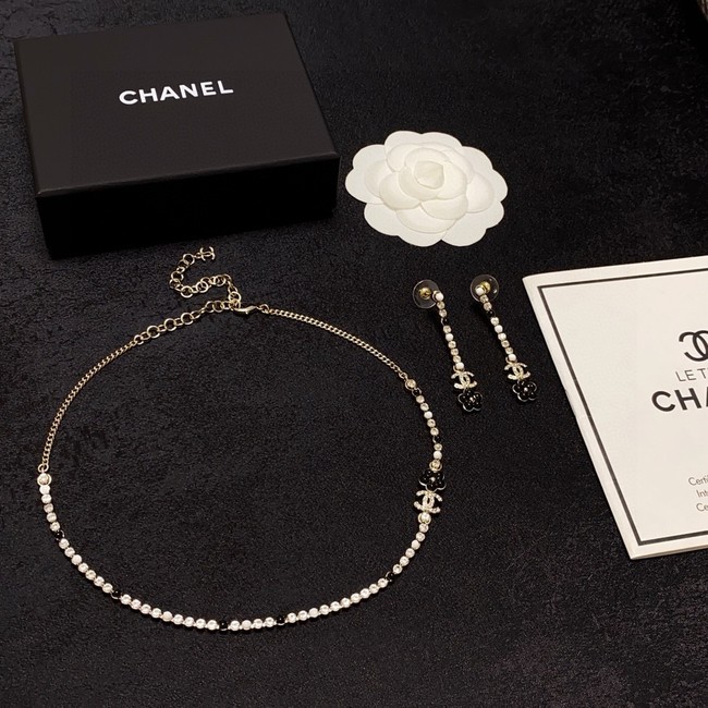 Chanel necklace CE15434