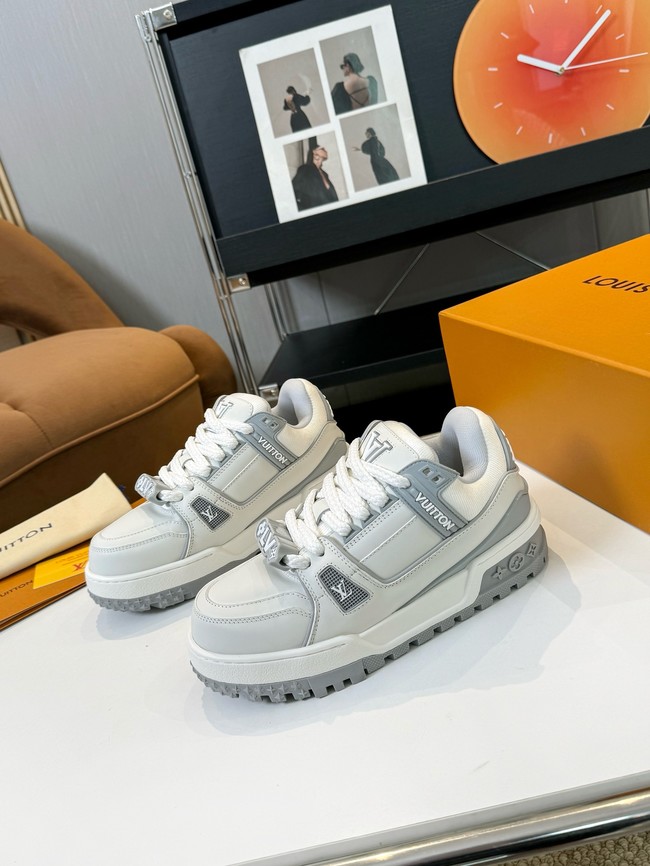 Louis Vuitton Sneakers 55308-7