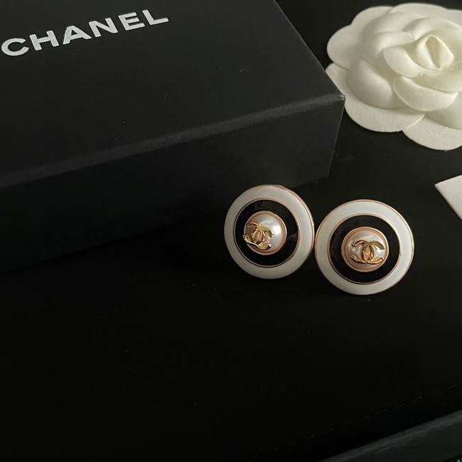 Chanel Earrings CE15450