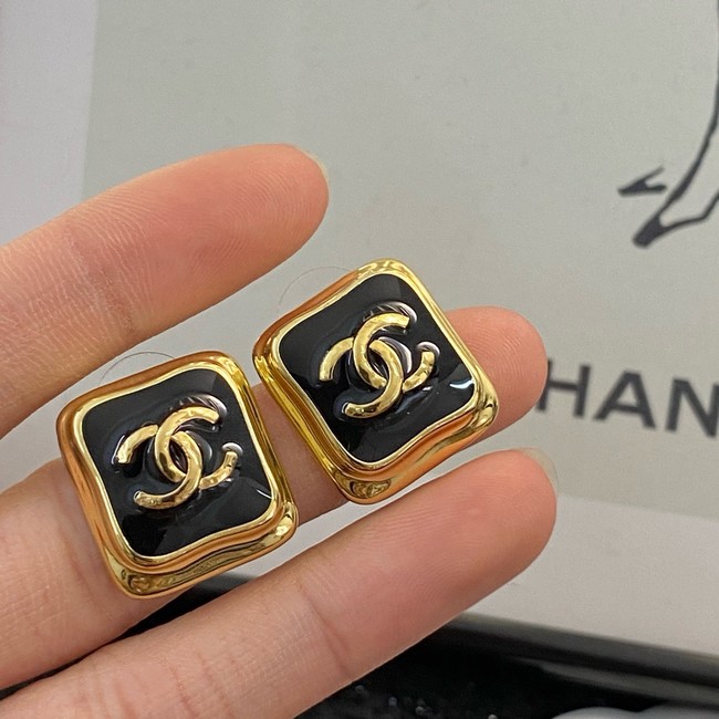 Chanel Earrings CE15481