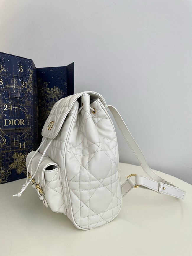 DIOR Medium Dior Caro Backpack M6301UN white