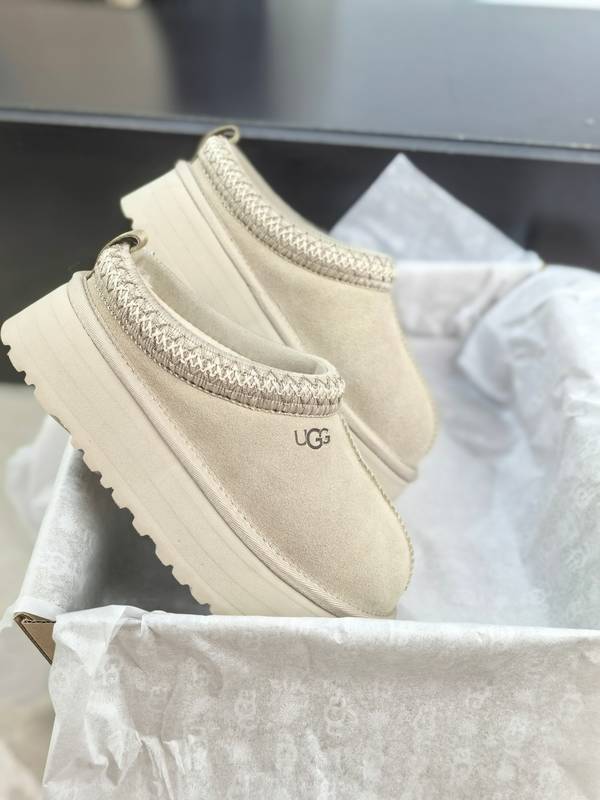 UGG Shoes UGS00054