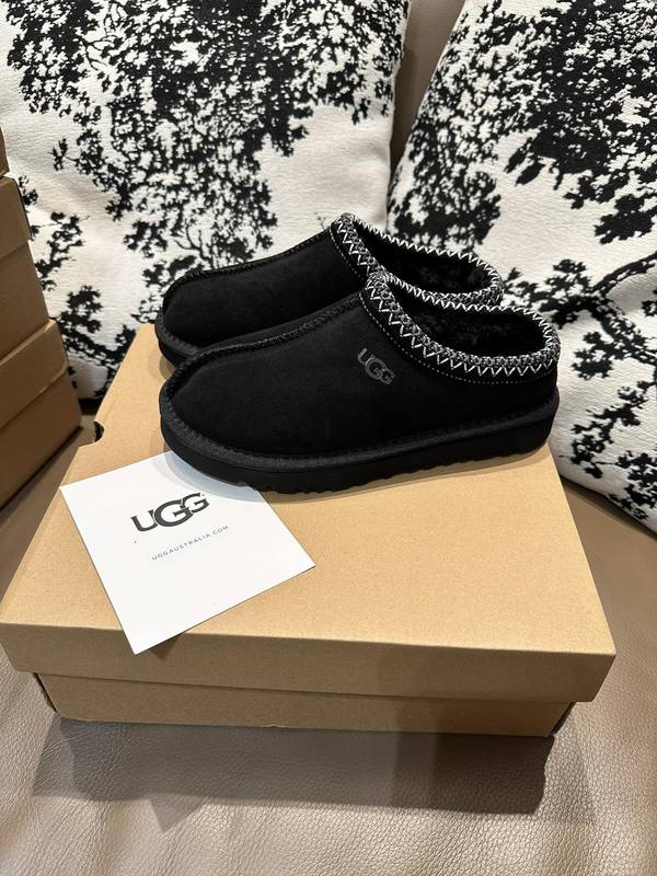 UGG Couple Shoes UGS00190