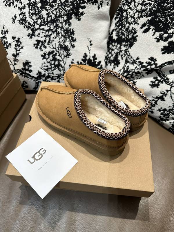 UGG Couple Shoes UGS00191