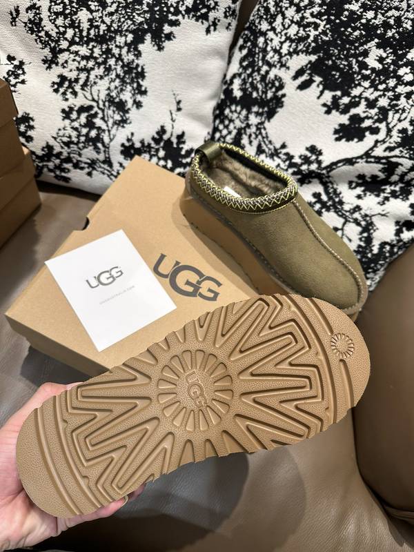 UGG Couple Shoes UGS00193