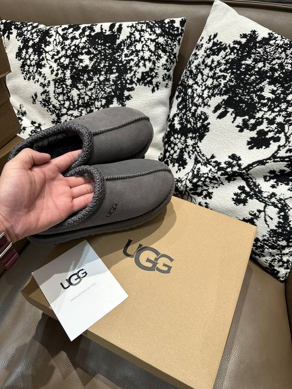 UGG Couple Shoes UGS00197