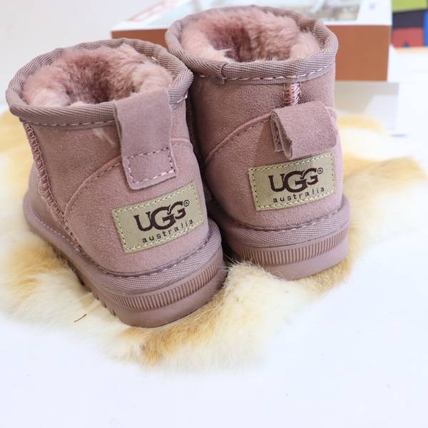 UGG Children