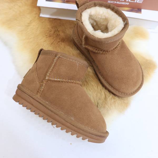 UGG Children