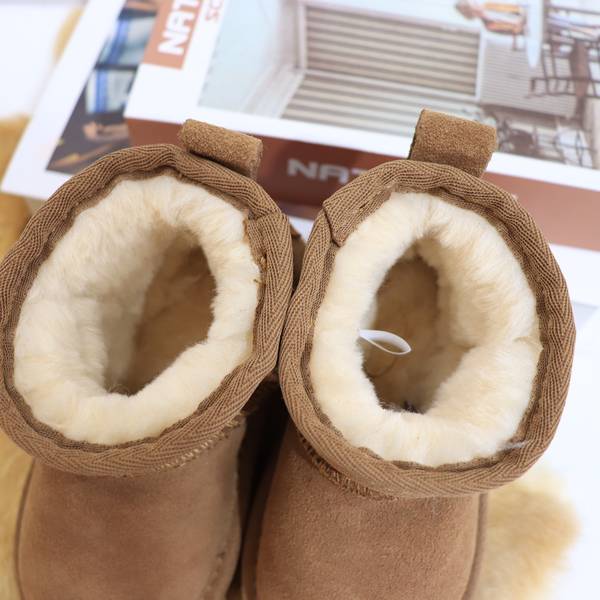 UGG Children