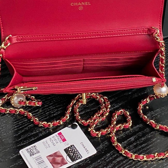 Chanel WALLET ON CHAIN AP4282 red