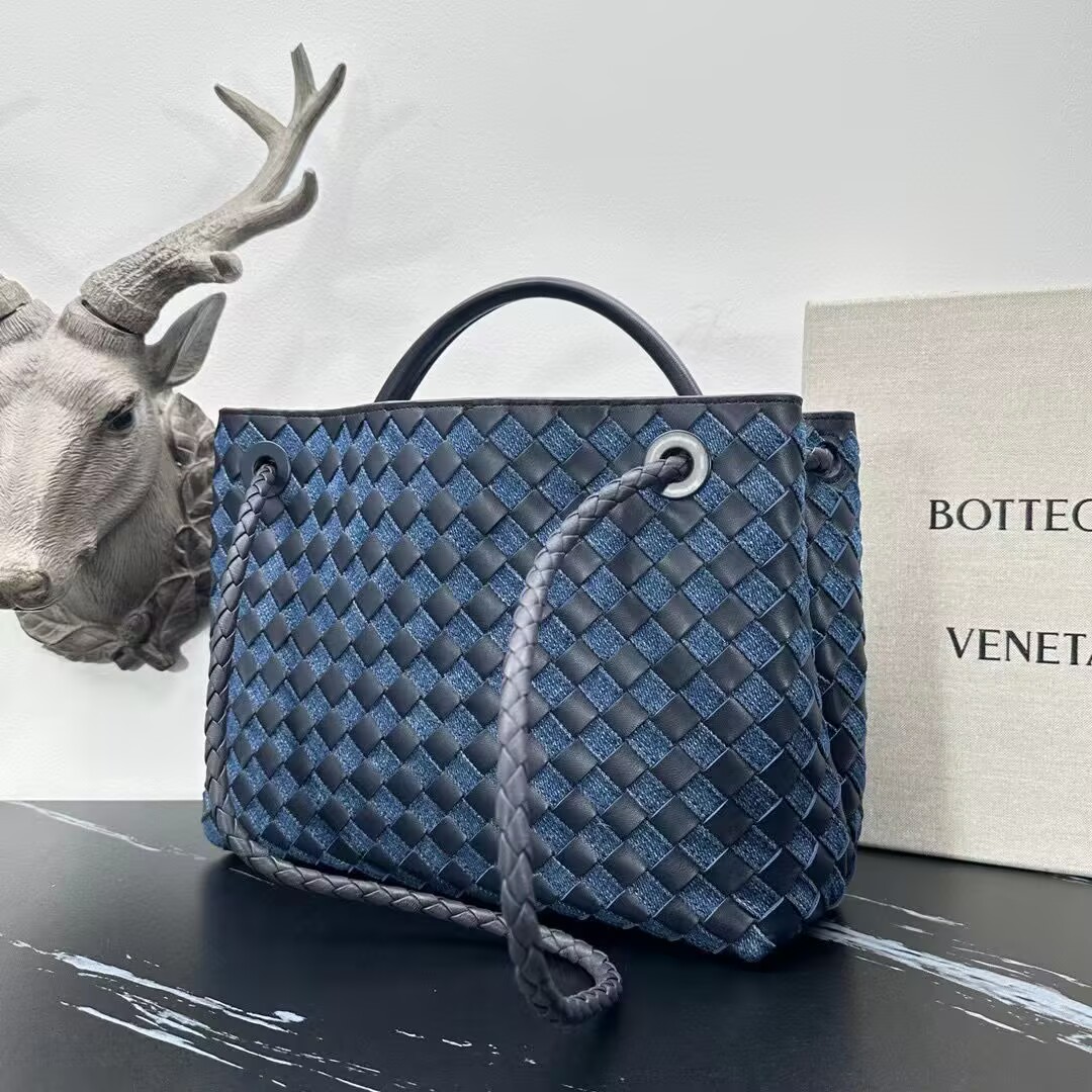 Bottega Veneta Medium Andiamo Bag 766014 Denim&Navy