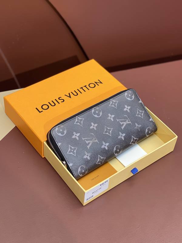 LV Wallet LVW00011