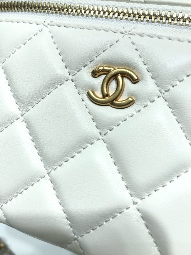 Chanel CLUTCH WITH CHAIN AP2303 WHITE