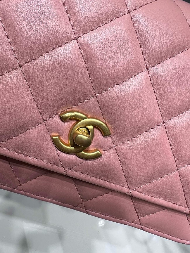 Chanel CLASSIC WALLET ON CHAIN AP1450 pink