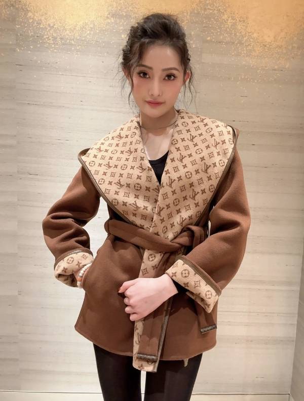 Louis Vuitton Top Quality Overcoat LVY00041