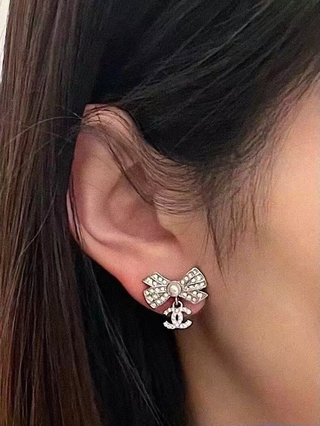 Chanel Earrings CE15641