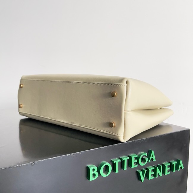 Bottega Veneta Andiamo Silky calfskin 810214 Natural