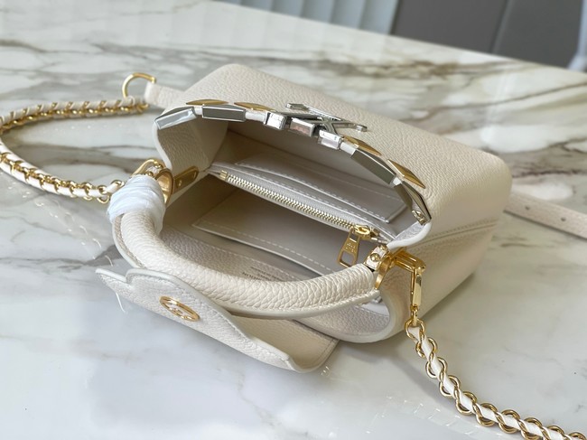 Louis Vuitton Capucines Mini M48864 white