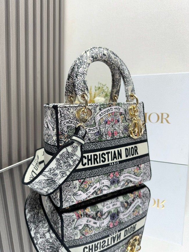 DIOR Medium gray Embroidery with White Miss M0565OT