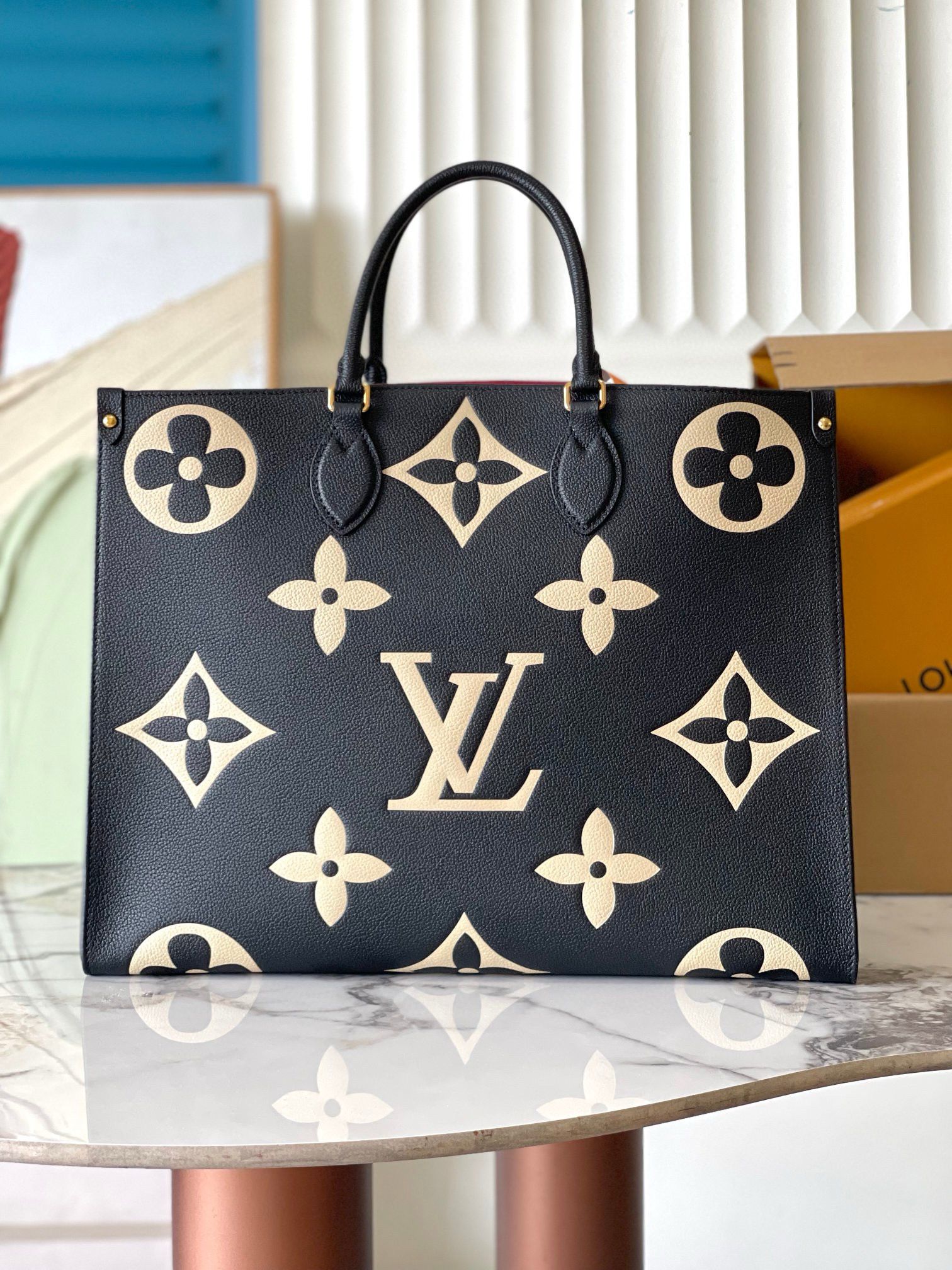 Louis Vuitton ONTHEGO Original Leather GM M45945 Black