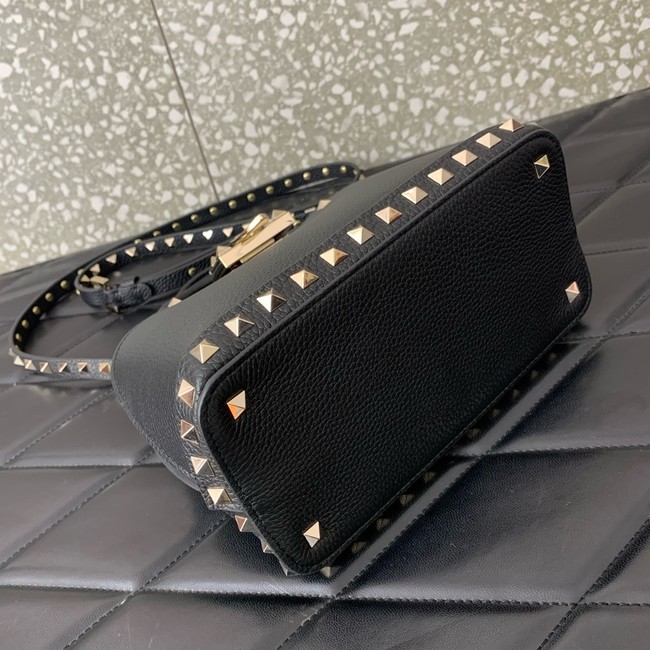 VALENTINO ROCKSTUD small grained calfskin handbag WB0Q69 black