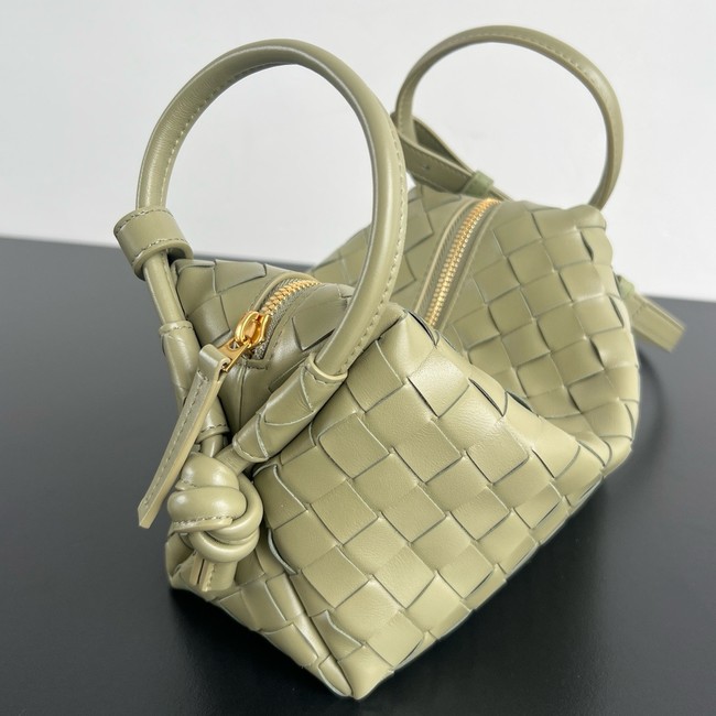 Bottega Veneta Loop Top Handle 796615 green