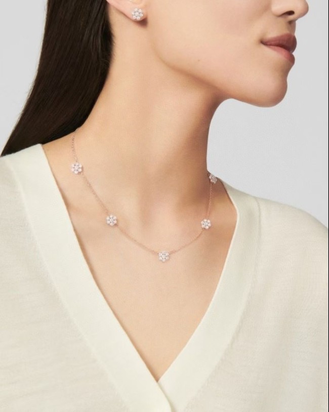 Van Cleef & Arpels Necklace CE15786