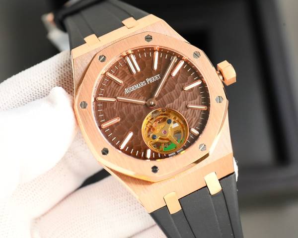 Audemars Piguet Watch APW00083