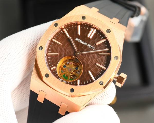 Audemars Piguet Watch APW00083