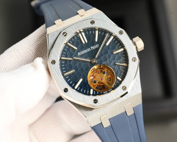 Audemars Piguet Watch APW00084