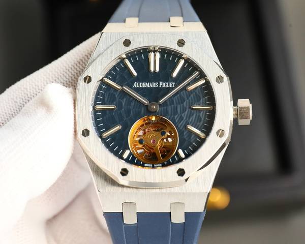 Audemars Piguet Watch APW00084