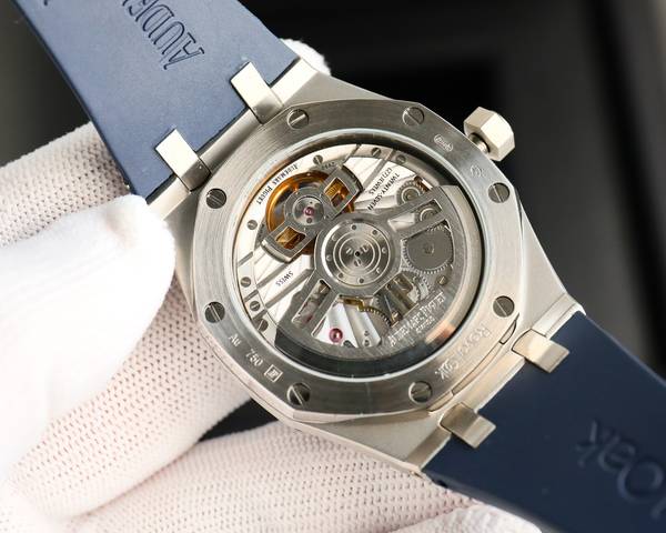 Audemars Piguet Watch APW00084