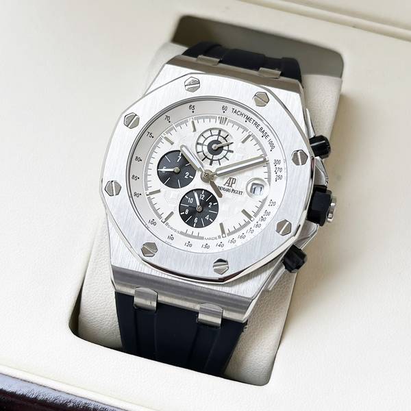 Audemars Piguet Watch APW00090-2